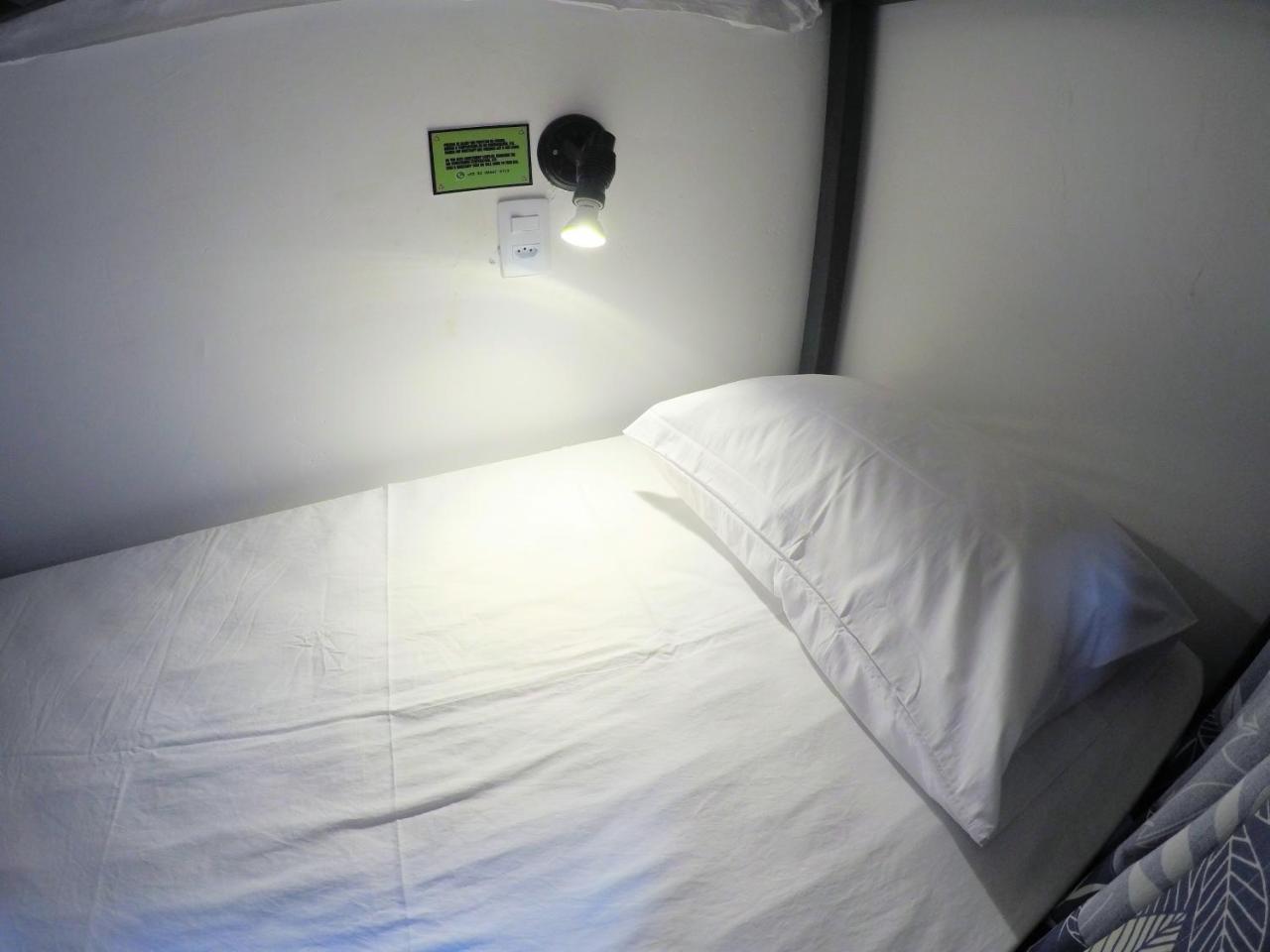 Hostel Da Milla Presidente Figueiredo Luaran gambar